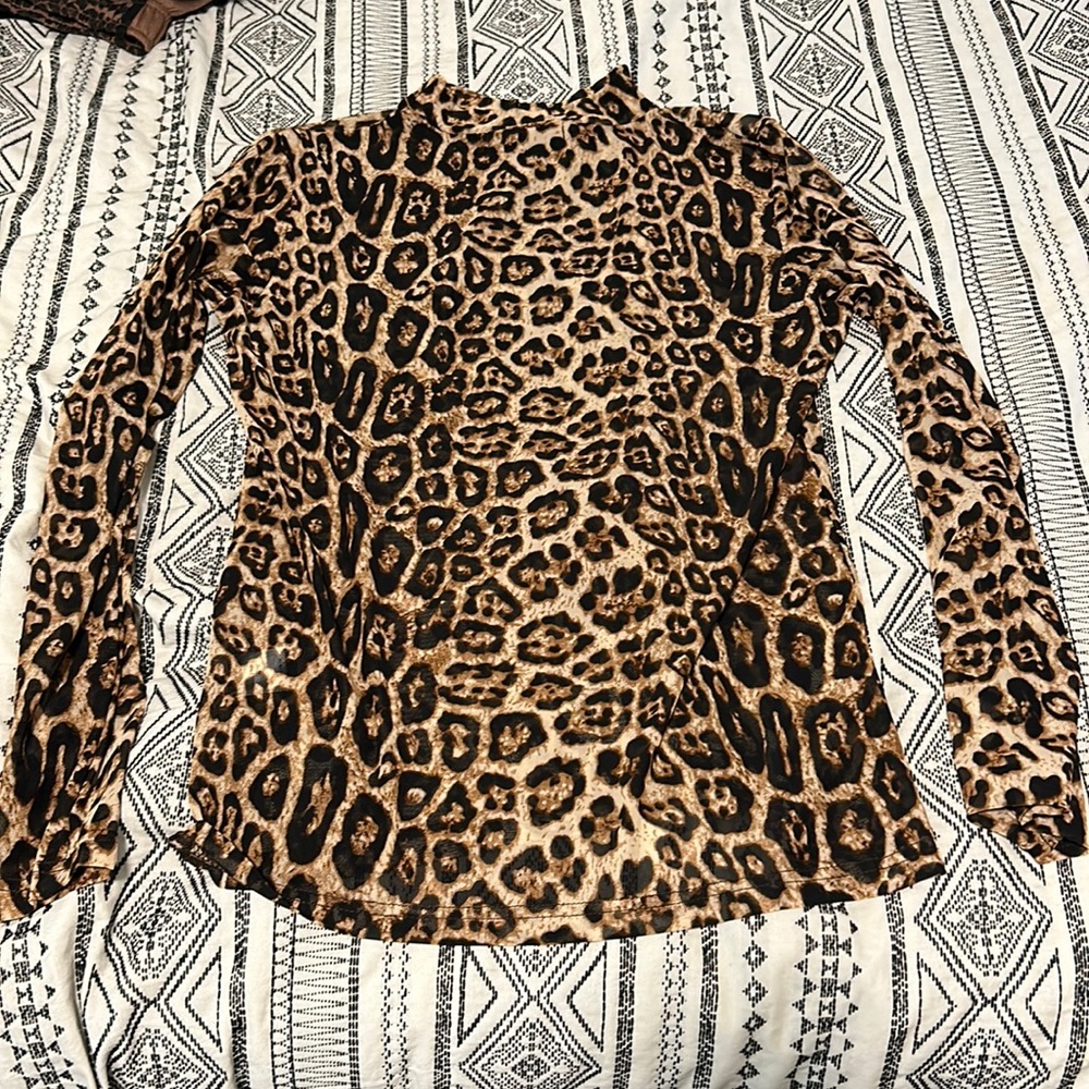 Cheetah long sleeve high neck
